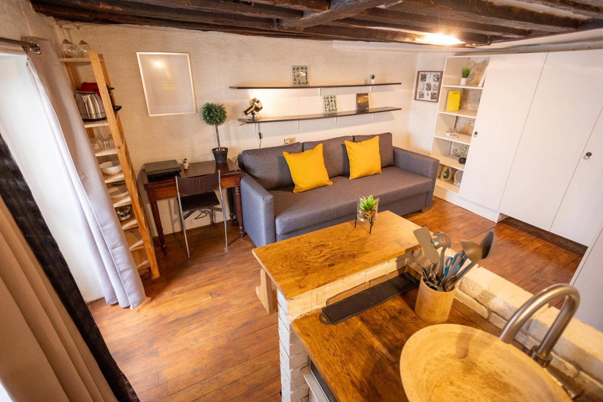 Studio Cosy Romantique En Plein Coeur De Paris Apartamento Exterior foto