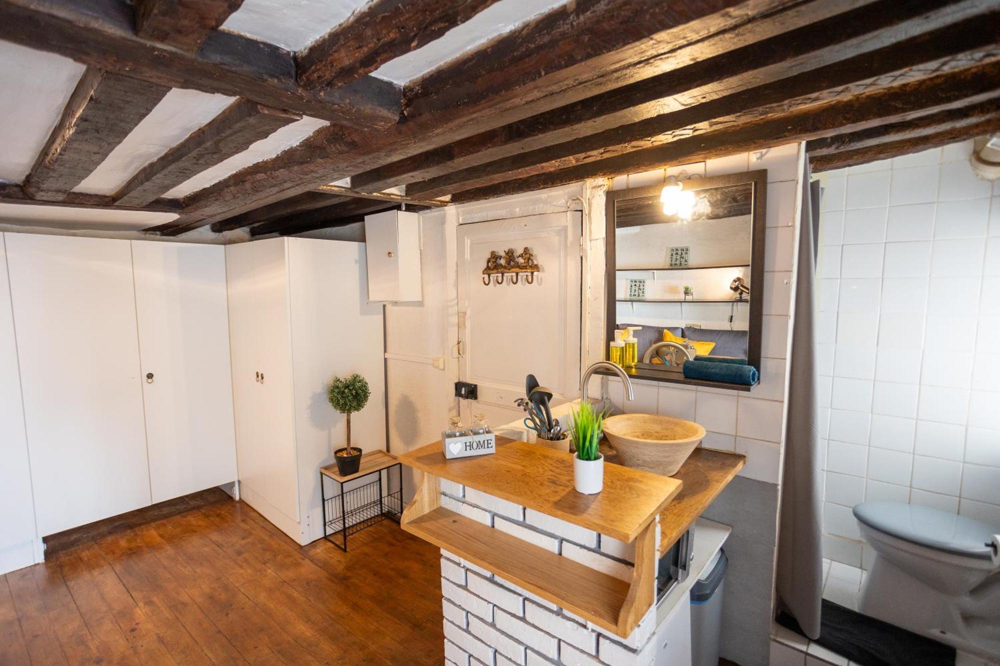 Studio Cosy Romantique En Plein Coeur De Paris Apartamento Exterior foto